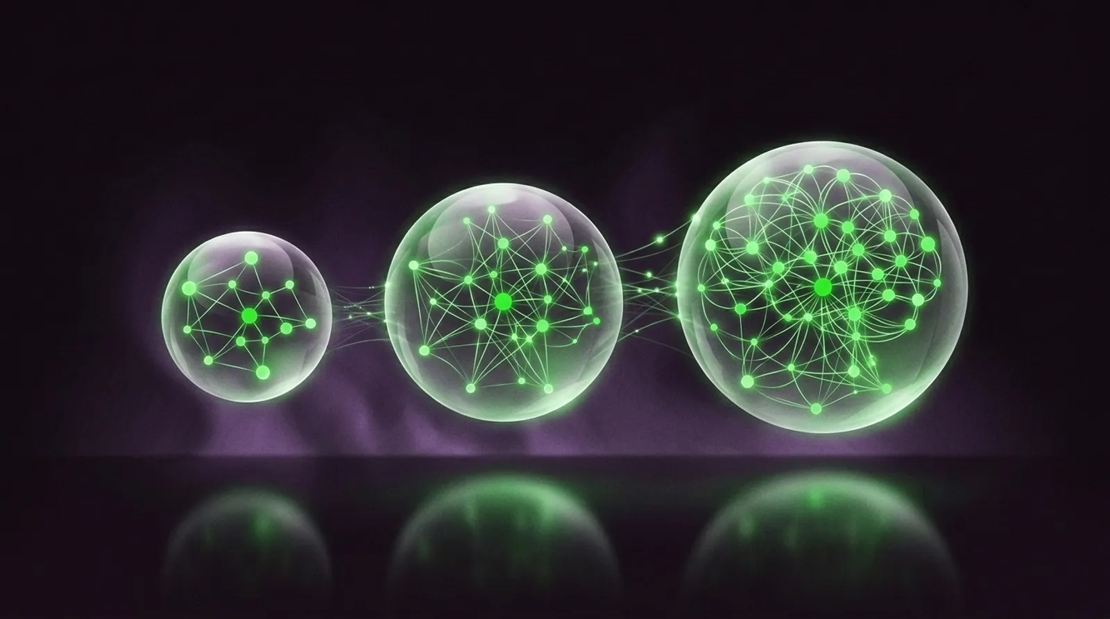 Illustration: Drei leuchtende Kugeln mit immer dichteren neuronalen Netzen, durch Lichtstrahlen verbunden – Sinnbild für die neue Generation der KI-Modelle.